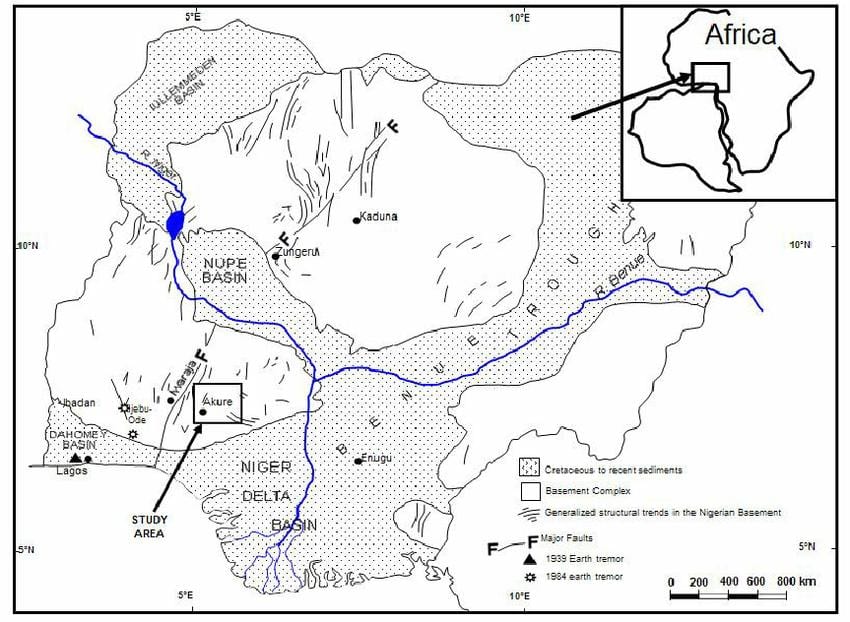 karta över nigeria visar dränering