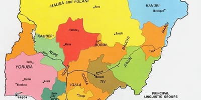 Karta över nigeria visar etniska grupper